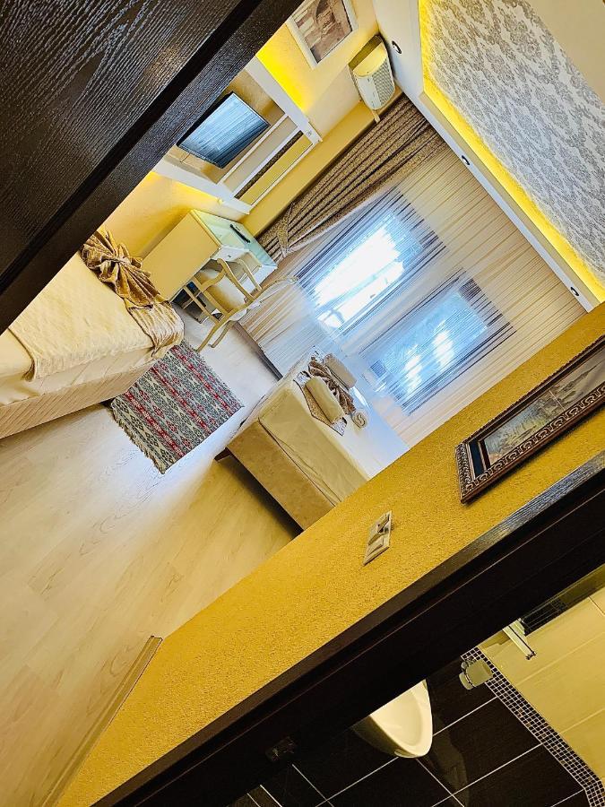 Elisa Hotel イスタンブール エクステリア 写真
